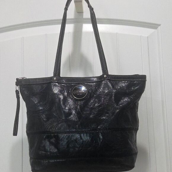 COACH Black Patent Leather Signature Stripe Tote Shoulder Bag (F15142) - Picture 1 of 9